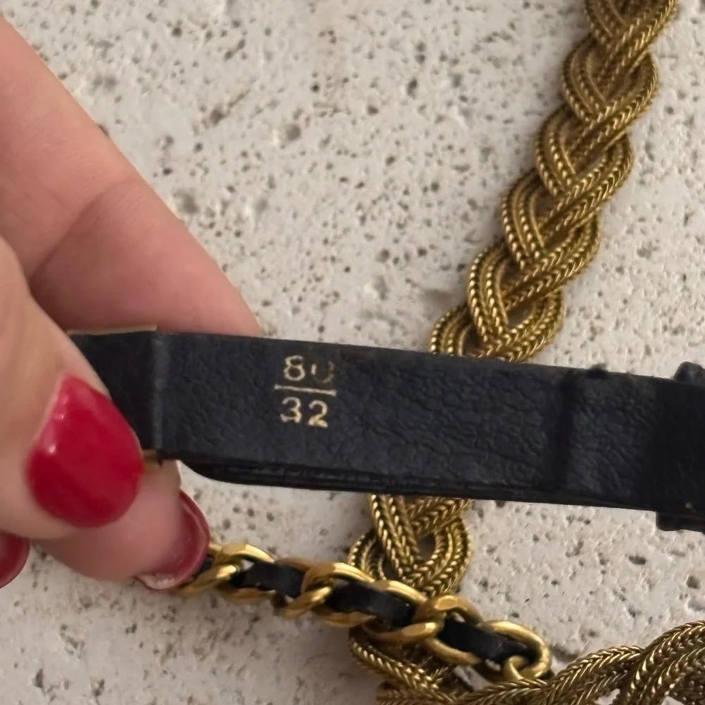 Authentic CHANEL vintage black leather chain belt 80cm
